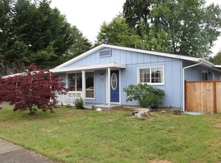 1146 S 7th St, Cottage Grove, OR 97424