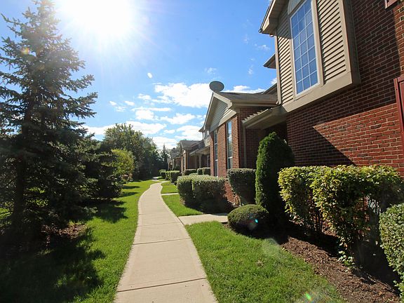 2nd image of 6567 Pine Lake Dr