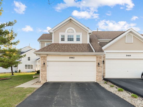 5462 Ridge Xing, Hanover Park, IL 60133