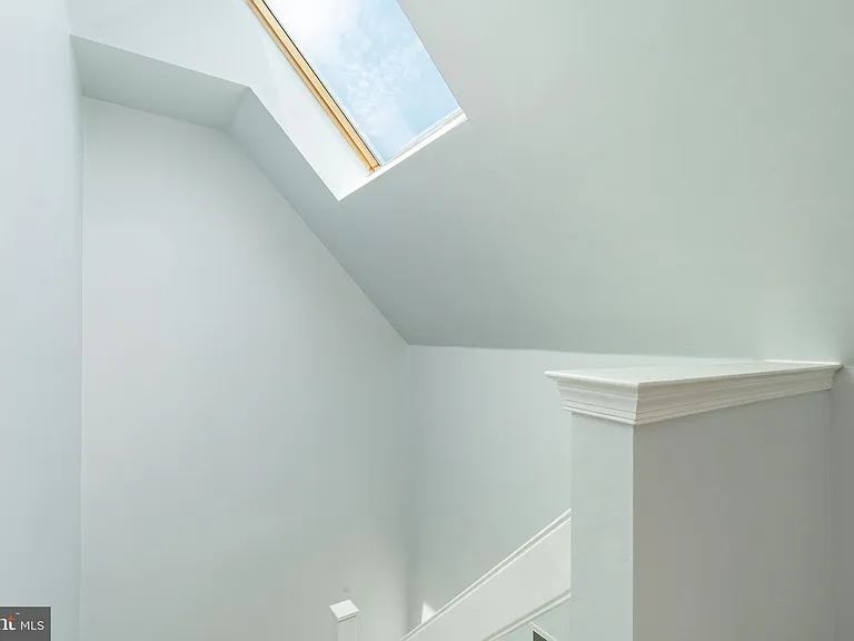 307 Thyme Ln — Photo 21