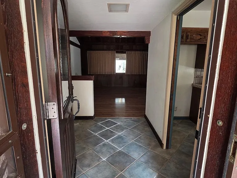 12999 Borden Rd — Photo 3