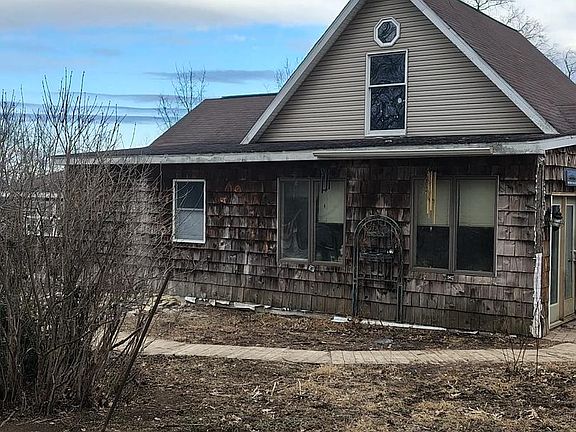 2nd image of 4945 Deer Path Dr