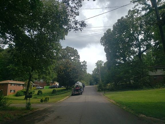 4th image of 5254 Wildwood Ln