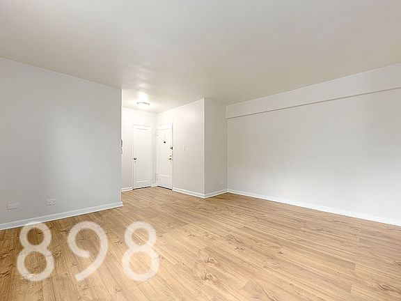3rd image of 5570 Netherland Ave APT 3D
