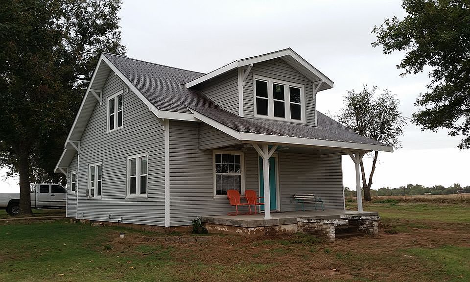2nd image of 506 N Frisco Rd
