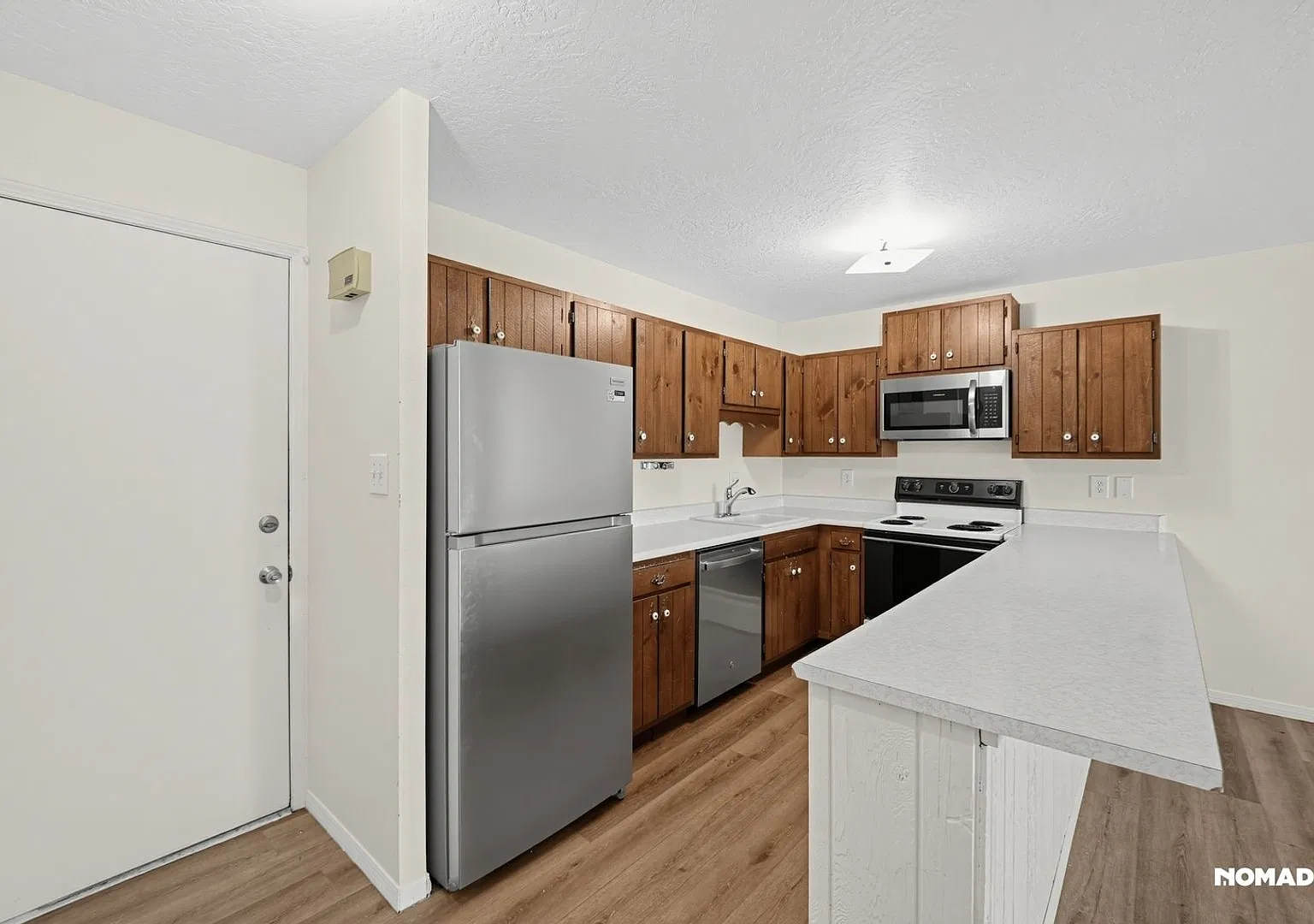 Charming 2BR Condo in Dillon — Photo 2