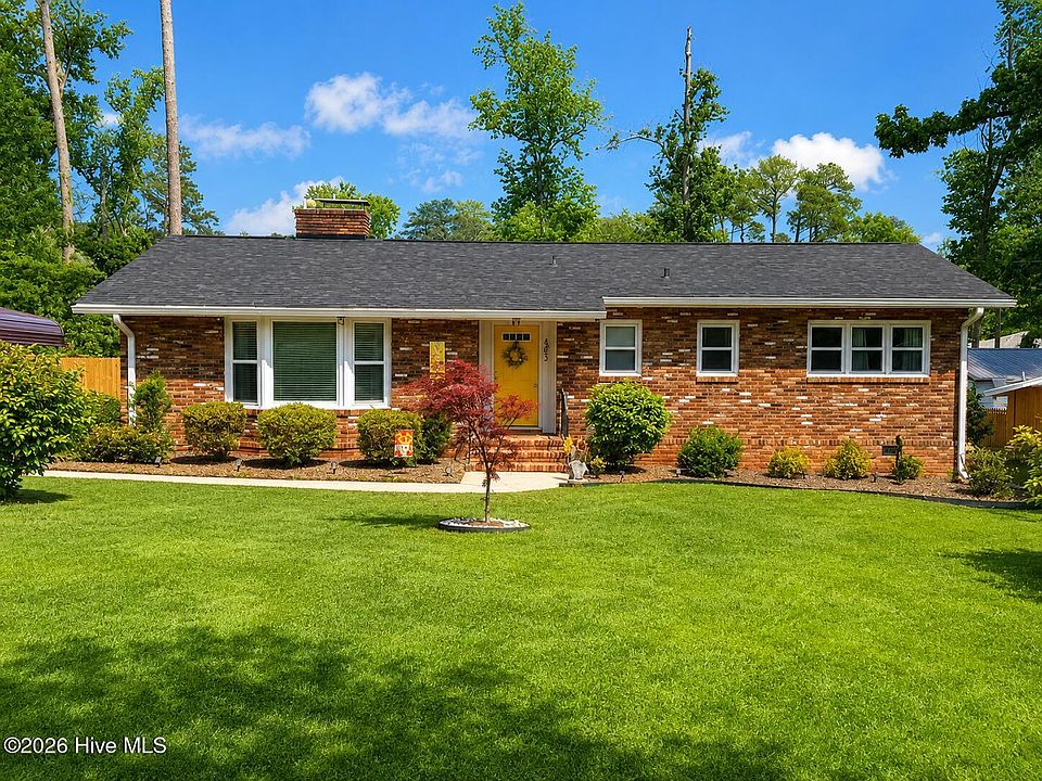 1st image of 803 W Woodlawn Avenue