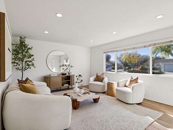 5th image of 855 Durshire Way