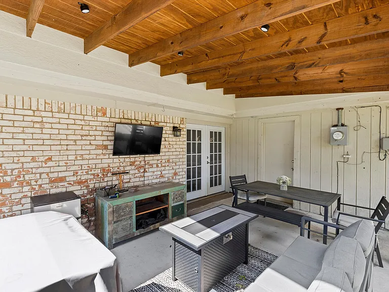 1400 Northridge Dr — Photo 24