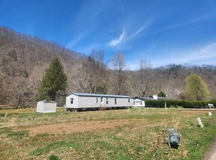259 Scenic River Rd, Procious, WV 25164