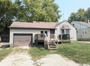 1117 Meadow Ave, East Peoria, IL 61611