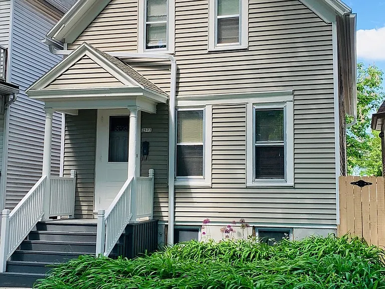 2573 N. Bartlett Ave — Photo 6