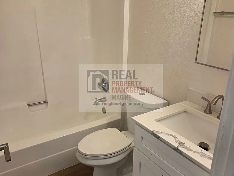 1015 Legion Way SE, Olympia, WA 98501 — Photo 12