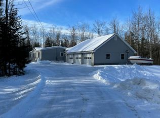 143 Shy Rd, Palmyra, ME 04965