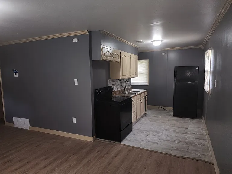 915 Carrolton Rd — Photo 20