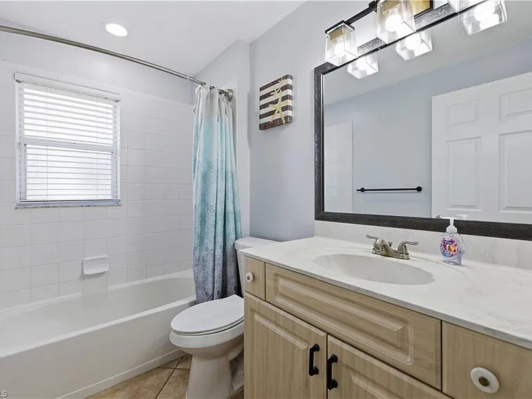 5778 Greenwood Cir — Photo 9
