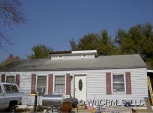 77 Todd Rd, Clyde, NC 28721