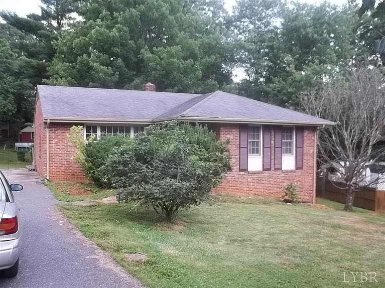 1st image of 1108 Ashley Dr