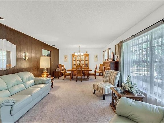 4th image of 2202 Kilmer Ln