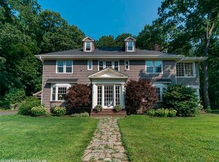 3 Oakhurst Rd, Cape Elizabeth, ME 04107