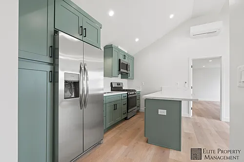 6418 Paramount Blvd #1/2 Photo 1
