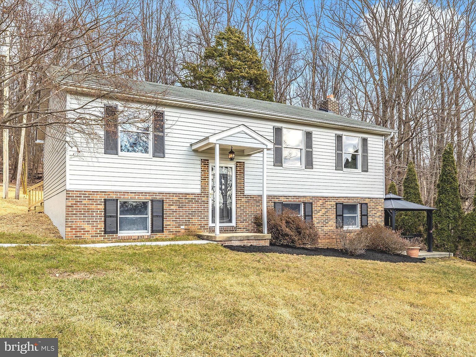 8231-8229 Water Street Rd, Walkersville, MD 21793 | MLS #MDFR2059928 ...