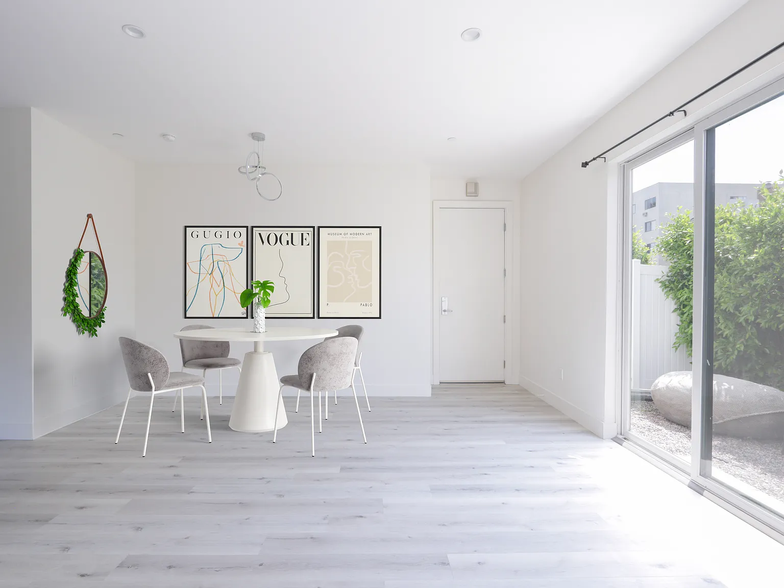 3 bed, 1260 sqft, $3,395 — Photo 3