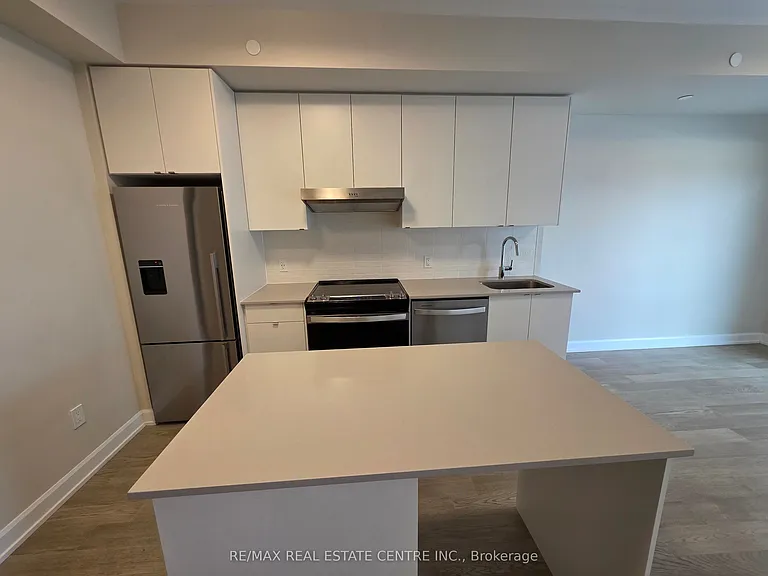 3220 William Coltson Ave #715 — Photo 7