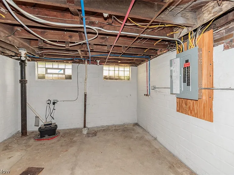 3823 W 138th St — Photo 27