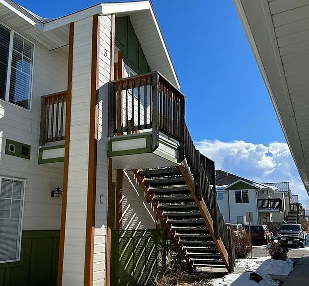 1112 Longbow Ln #G — Photo 2