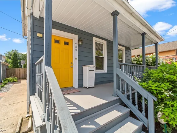 769 Starkweather Ave, Cleveland, OH 44113