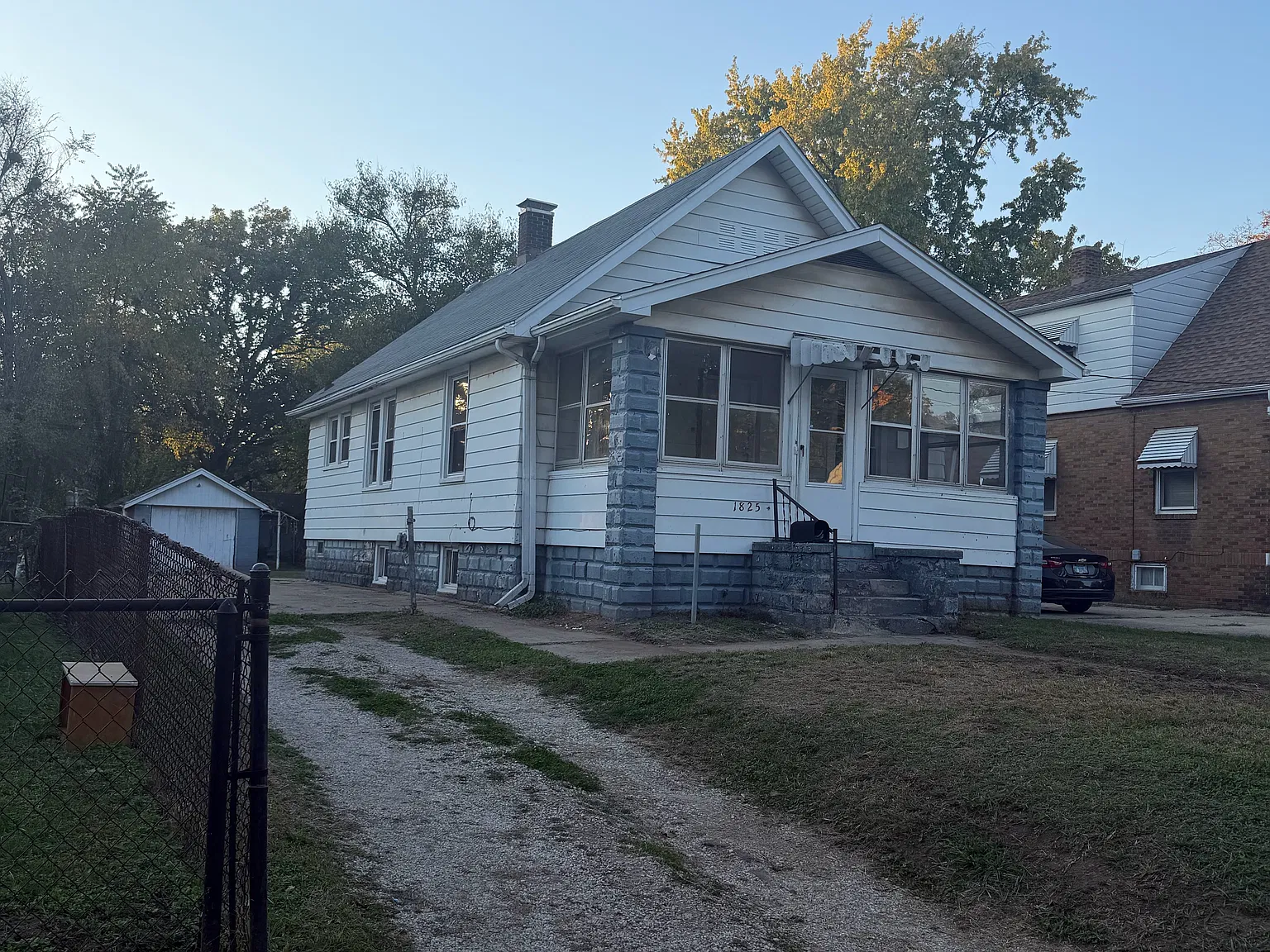 2 bed, 792 sqft, $875 — Photo 2