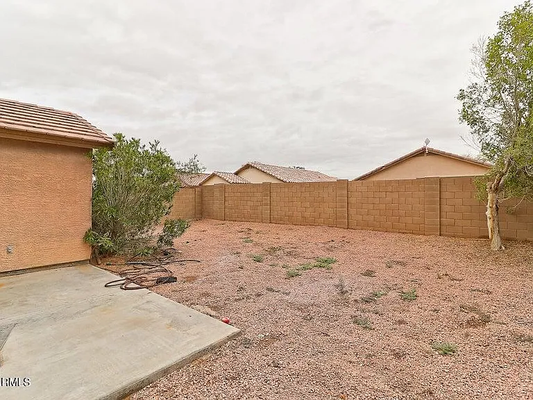 14916 W Acapulco Ln — Photo 3