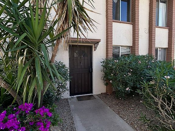 4th image of 4846 N Woodmere Fairway APT 3