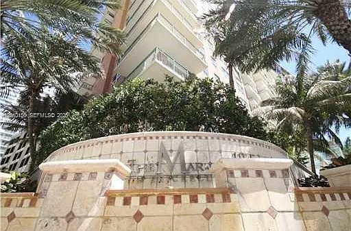1155 Brickell Bay Dr #3007 — Photo 4