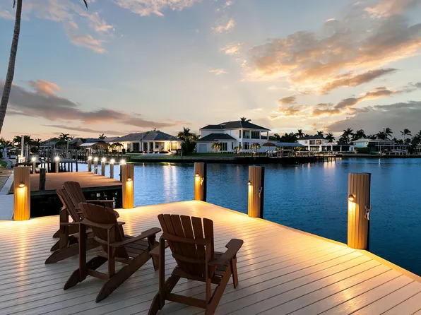 253 N Barfield Dr, Marco Island, FL 34145