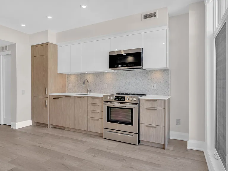 58 Florence St — Photo 9