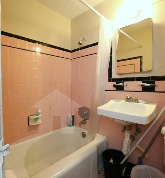 48 Kirkland St — Photo 2