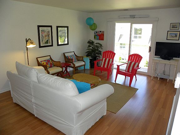 5th image of 3606 Lakeshore Dr APT A11