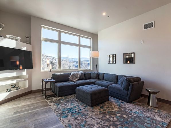 1115 Chambers Ave #A202