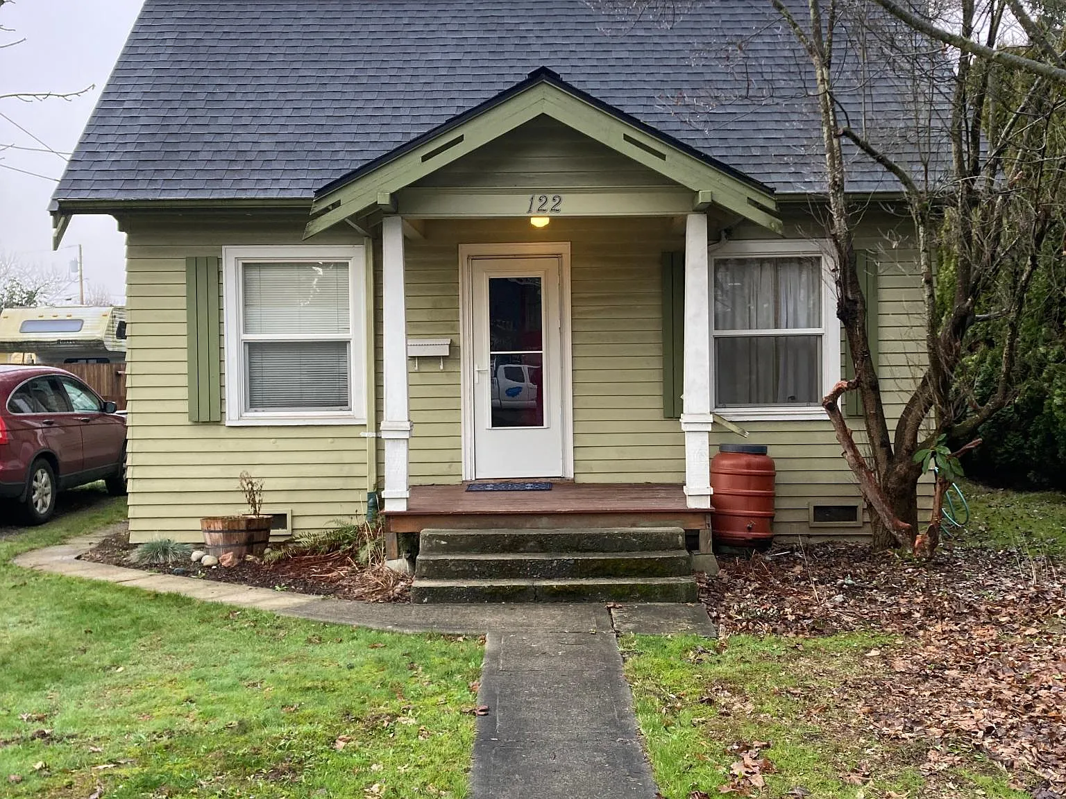 122 N Kelsey St — Photo 1