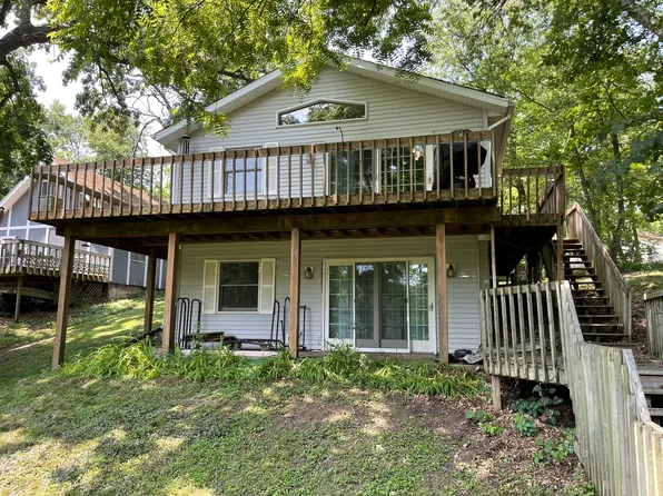 54 Fair Oaks Ct, Putnam, IL 61560