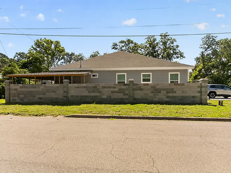 2802 Mimosa Rd — Photo 35