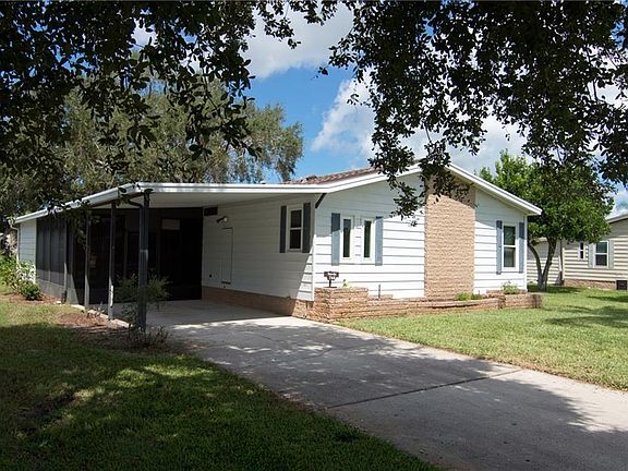 3rd image of 748 Tangerine Woods Blvd