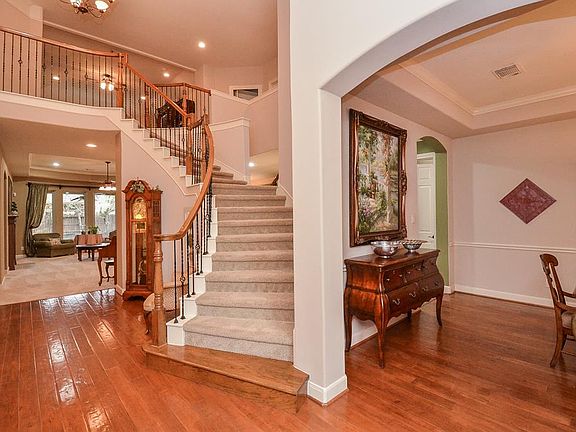 5th image of 23507 Fairway Valley Ln