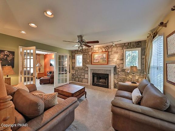 3rd image of 103 Bridgette Ct