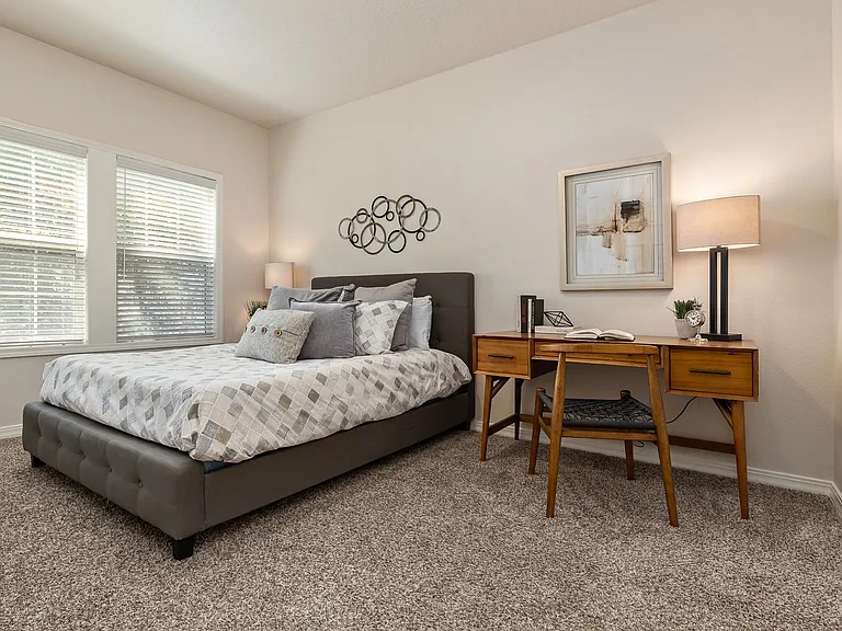 350 W Reese St — Photo 15