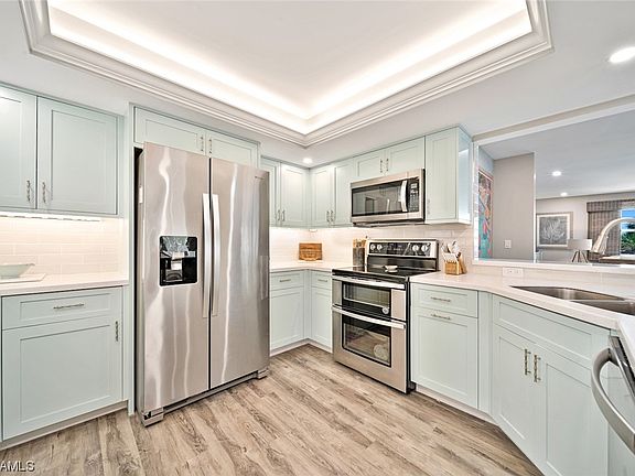 5th image of 198 Southwinds Dr