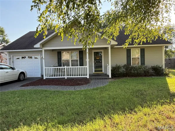 223 Sharp Ave, Sikeston, MO 63801