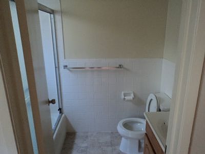3rd image of 2199 Turk St APT 3
